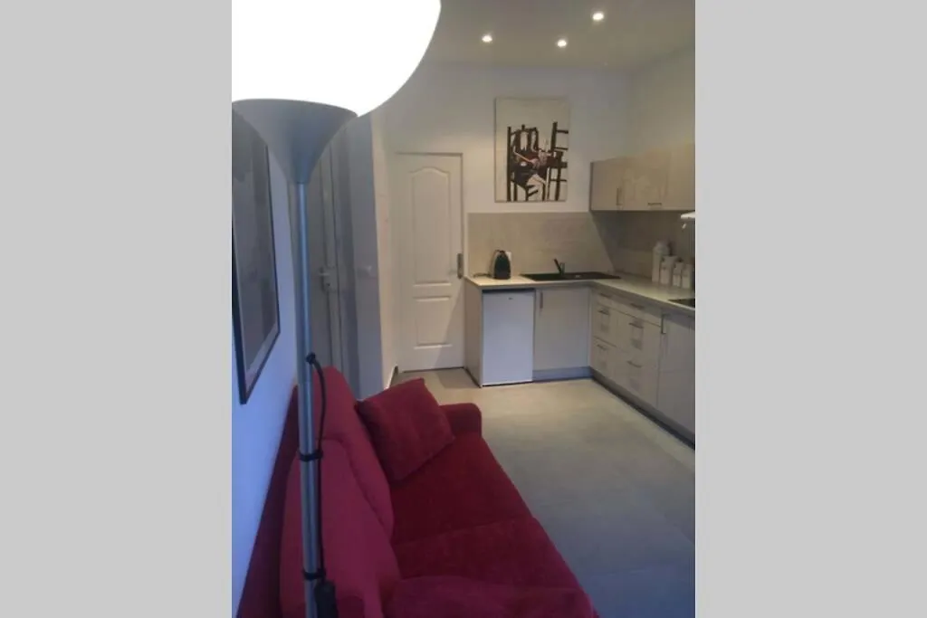 C055-Bel Appartement Au Coeur Du Suquet Cannes 0*,